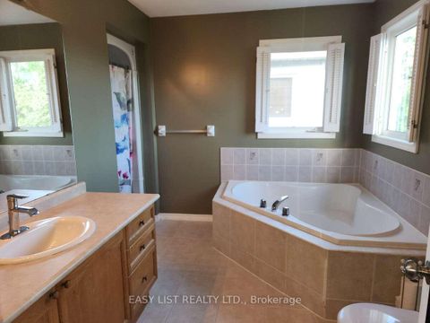 Photo 16 at 222 Sprucewood Crescent, Bowmanville, Clarington