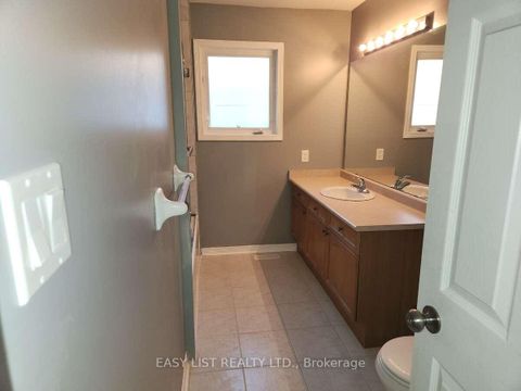 Photo 22 at 222 Sprucewood Crescent, Bowmanville, Clarington