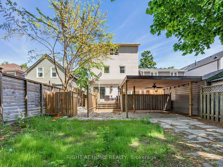 Photo 35 at 20 Kildonan Drive, Cliffside, Toronto