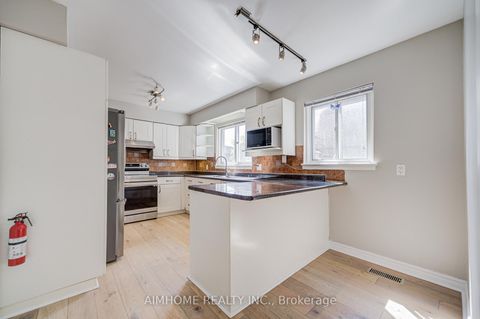 Photo 3 at 163 Chipwood Crescent, Pleasant View, Toronto