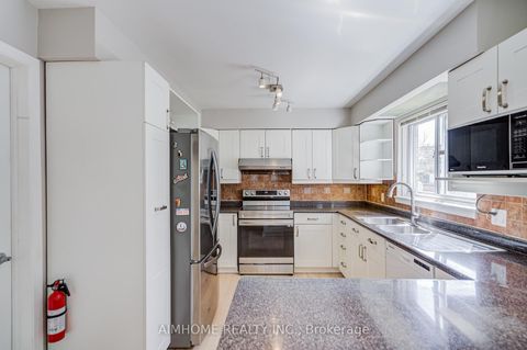 Photo 4 at 163 Chipwood Crescent, Pleasant View, Toronto