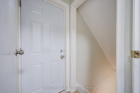 Photo 34 at 163 Chipwood Crescent, Pleasant View, Toronto