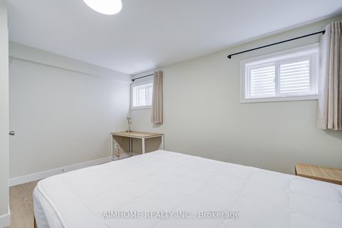 Photo 42 at 163 Chipwood Crescent, Pleasant View, Toronto