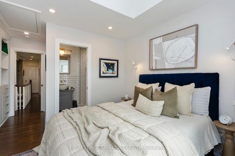 Photo 30 at 174 Yarmouth Road, Junction, Toronto