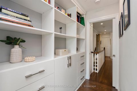 Photo 31 at 174 Yarmouth Road, Junction, Toronto