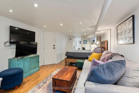Photo 38 at 174 Yarmouth Road, Junction, Toronto