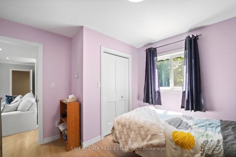 Photo 28 at 70 Briar Road, Allandale Heights, Barrie