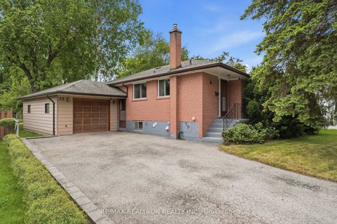 Photo 0 at 13 Kemano Road, Aurora Heights, Aurora