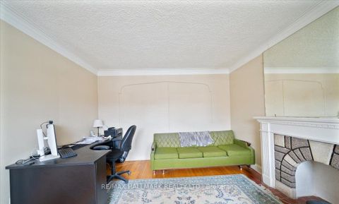 Photo 8 at 39 Lanark Avenue, Oakwood Village, Toronto