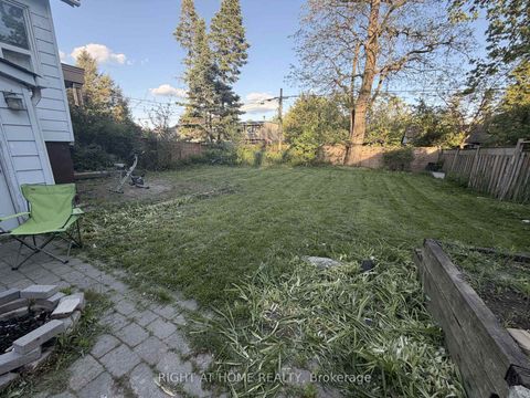 Photo 8 at 59 Kelsonia Avenue, Cliffcrest, Toronto