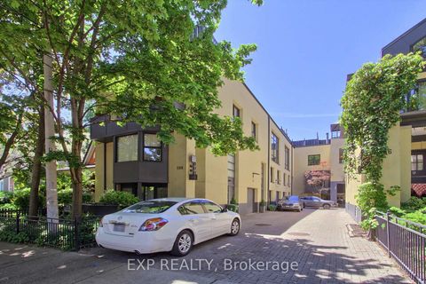 Photo 5 at 4 - 306 Sackville Street, South St. James Town, Toronto