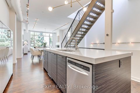 Photo 34 at 4 - 306 Sackville Street, South St. James Town, Toronto