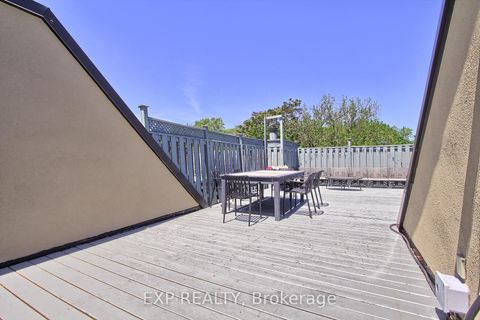 Photo 37 at 4 - 306 Sackville Street, South St. James Town, Toronto