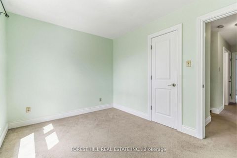 Photo 17 at 61 Snowshoe Mill Way, Windfields, Toronto