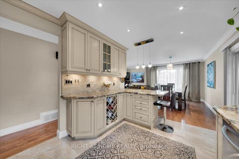 Photo 9 at 21 Warbeck Place, The Westway, Toronto