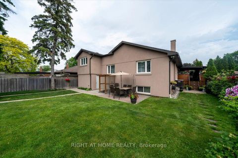 Photo 39 at 21 Warbeck Place, The Westway, Toronto