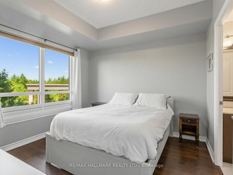 Photo 14 at 303 - 9245 Jane Street, Maple, Vaughan