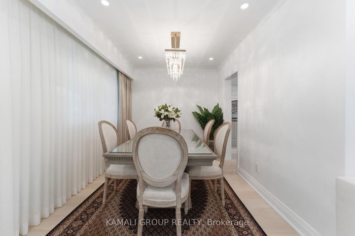 Photo 7 at 30 Blue Ridge Road, Bayview Village, Toronto