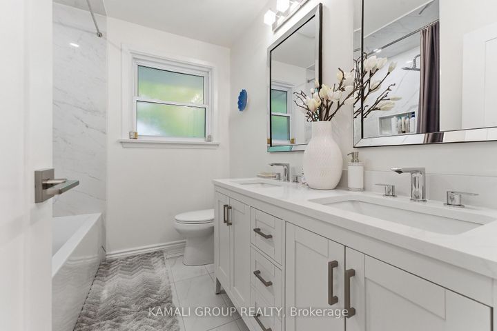Photo 29 at 30 Blue Ridge Road, Bayview Village, Toronto