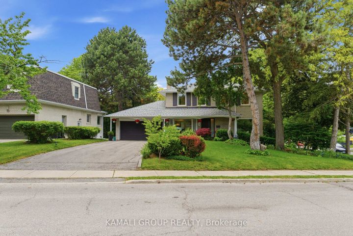 Photo 41 at 30 Blue Ridge Road, Bayview Village, Toronto