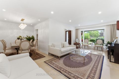 Photo 5 at 30 Blue Ridge Road, Bayview Village, Toronto