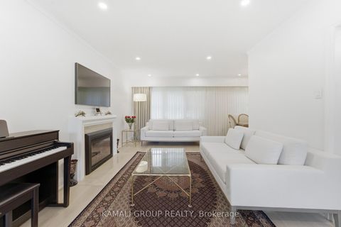 Photo 9 at 30 Blue Ridge Road, Bayview Village, Toronto