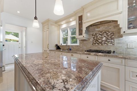 Photo 14 at 30 Blue Ridge Road, Bayview Village, Toronto