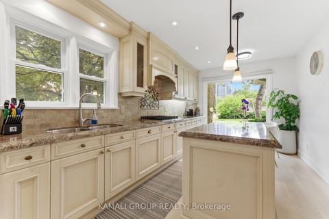 Photo 16 at 30 Blue Ridge Road, Bayview Village, Toronto