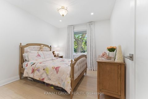 Photo 25 at 30 Blue Ridge Road, Bayview Village, Toronto