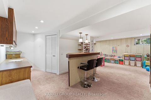 Photo 32 at 30 Blue Ridge Road, Bayview Village, Toronto