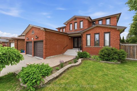 Photo 4 at 108 Killian Road, Maple, Vaughan