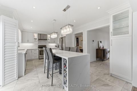 Photo 14 at 108 Killian Road, Maple, Vaughan