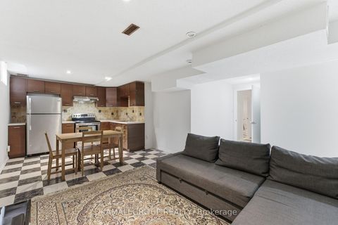 Photo 42 at 108 Killian Road, Maple, Vaughan
