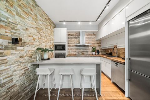 Photo 10 at 107 - 150 Homewood Avenue, North St. James Town, Toronto