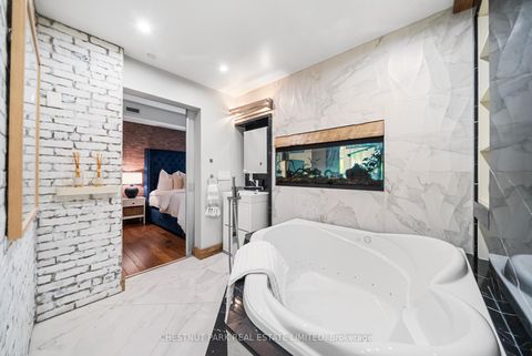 Photo 31 at 107 - 150 Homewood Avenue, North St. James Town, Toronto