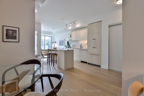 Photo 2 at 205 - 1161 Kingston Road, Cliffside, Toronto