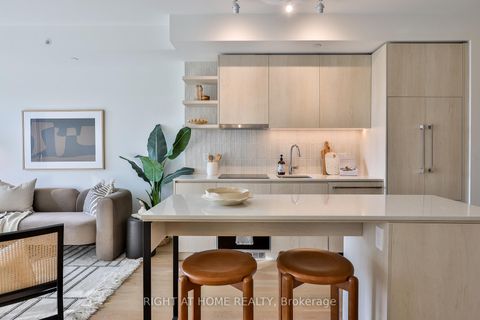 Photo 4 at 205 - 1161 Kingston Road, Cliffside, Toronto