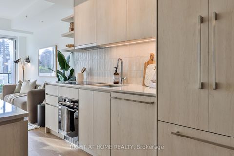 Photo 6 at 205 - 1161 Kingston Road, Cliffside, Toronto