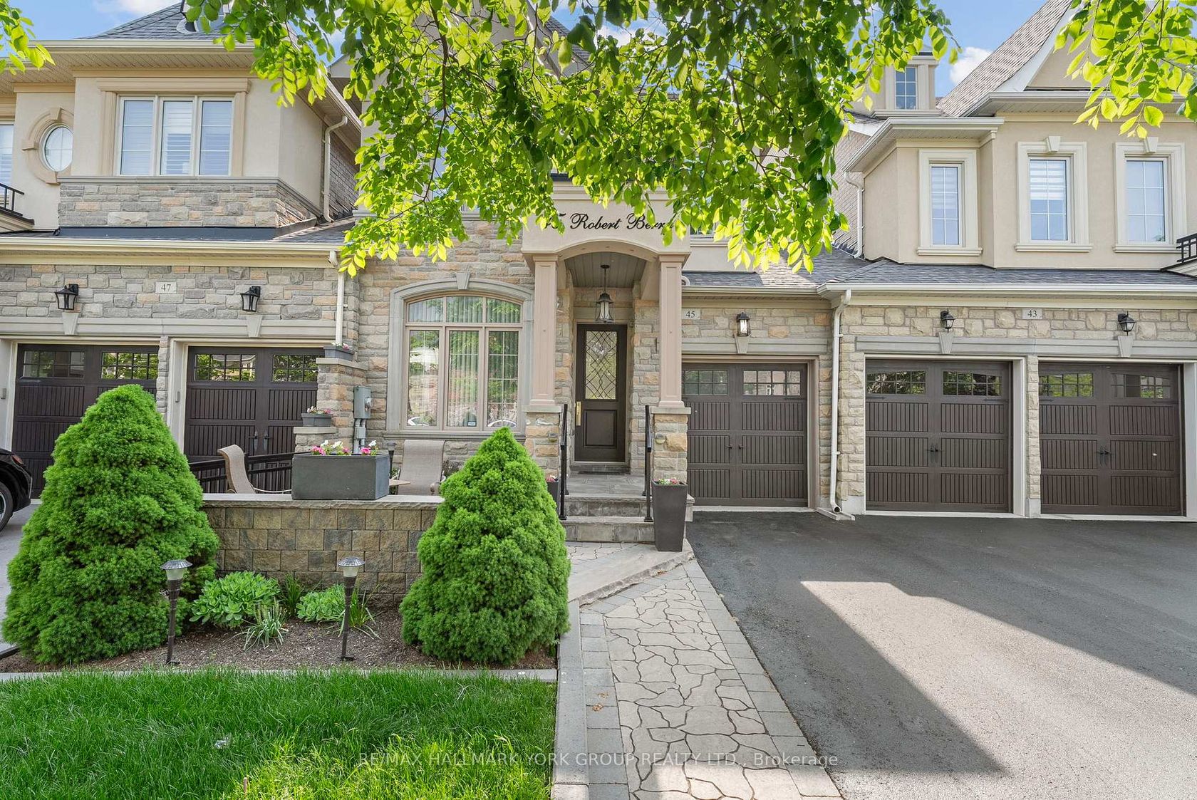 45 Robert Berry Crescent, King City, King 