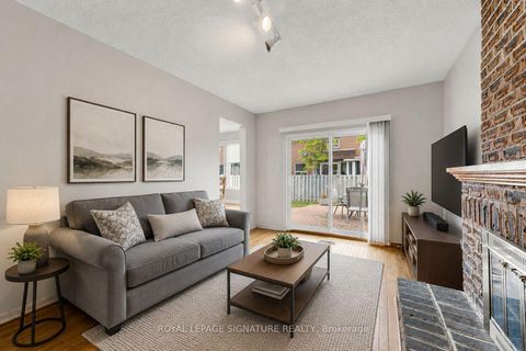 Photo 1 at 46 Gaslight Crescent, Highland Creek, Toronto