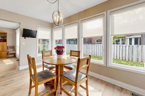 Photo 12 at 46 Gaslight Crescent, Highland Creek, Toronto
