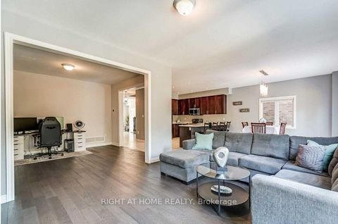 Photo 1 at 62 Prosser Crescent, Sutton & Jackson's Point, Georgina