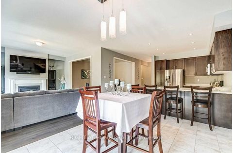Photo 2 at 62 Prosser Crescent, Sutton & Jackson's Point, Georgina