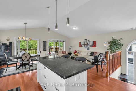 Photo 10 at 21 Sunnidale Boulevard, Sutton & Jackson's Point, Georgina