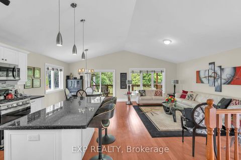 Photo 11 at 21 Sunnidale Boulevard, Sutton & Jackson's Point, Georgina