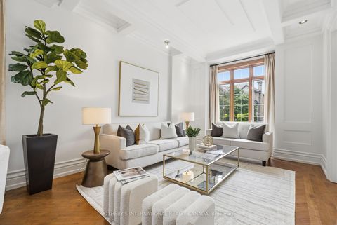 Photo 2 at 59 De Vere Gardens, Nortown, Toronto