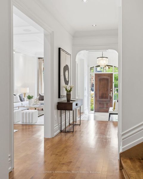 Photo 3 at 59 De Vere Gardens, Nortown, Toronto