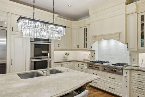 Photo 11 at 59 De Vere Gardens, Nortown, Toronto