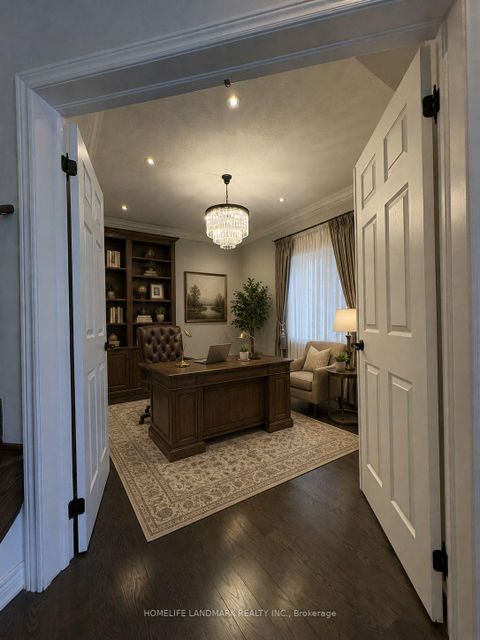 Photo 8 at 4 John Weddell Avenue, Sharon, East Gwillimbury