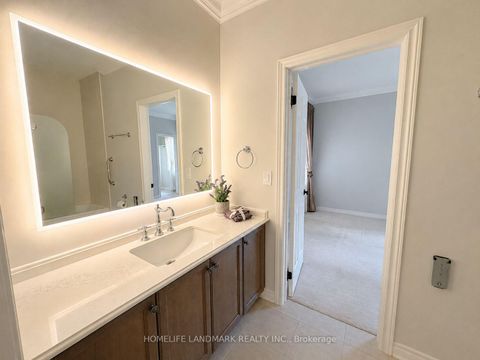Photo 24 at 4 John Weddell Avenue, Sharon, East Gwillimbury